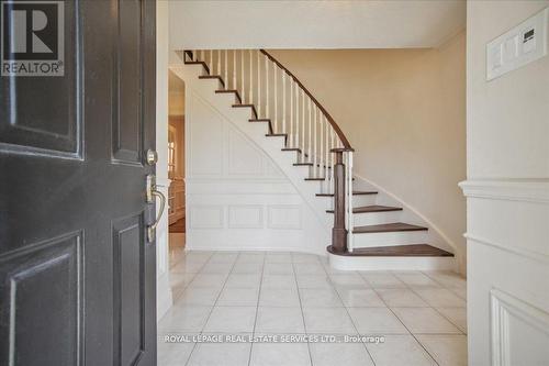 966 Silver Birch Trail, Mississauga, ON - Indoor Photo Showing Other Room