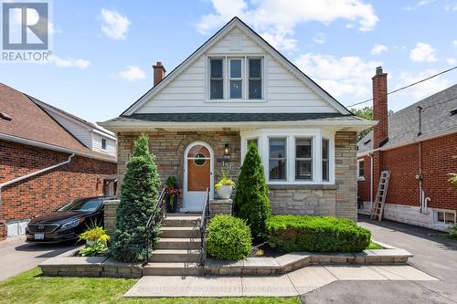 131 Rodgers Road, Hamilton, ON - Outdoor With Facade