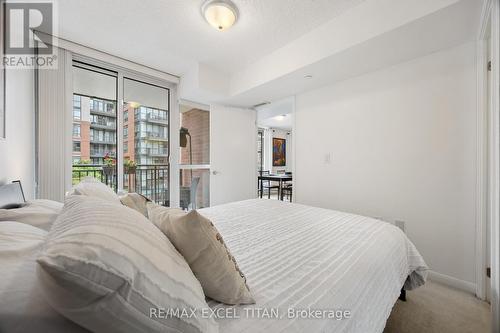 425 - 36 Via Bagnato Boulevard, Toronto, ON - Indoor Photo Showing Bedroom