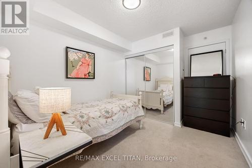 425 - 36 Via Bagnato Boulevard, Toronto, ON - Indoor Photo Showing Bedroom