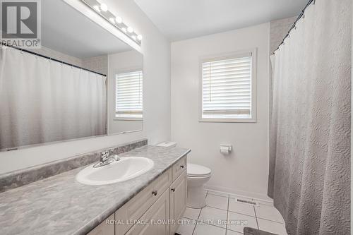 7224 Visor Gate, Mississauga, ON - Indoor Photo Showing Bathroom