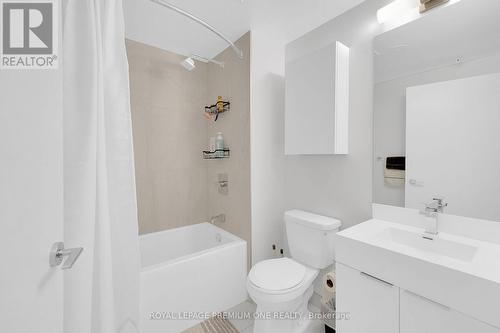 612 - 30 Samuel Wood Way, Toronto, ON - Indoor Photo Showing Bathroom