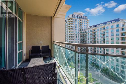 1003 - 20 Bloorview Place, Toronto, ON - Outdoor With Balcony With Exterior