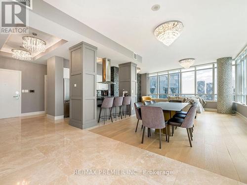 5104 - 65 Bremner Boulevard, Toronto, ON - Indoor Photo Showing Dining Room