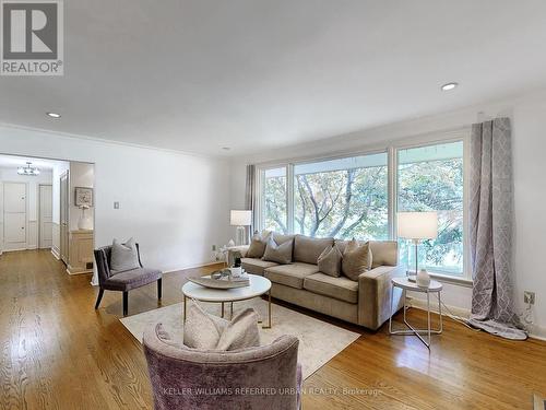 23 Ambrose Road, Toronto, ON - Indoor Photo Showing Living Room