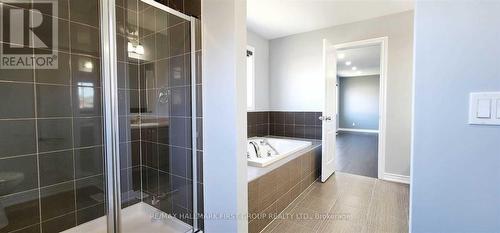 146 Britannia Avenue E, Oshawa (Windfields), ON - Indoor Photo Showing Bathroom