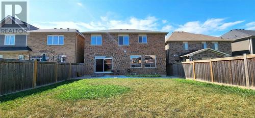 146 Britannia Avenue E, Oshawa (Windfields), ON - Outdoor