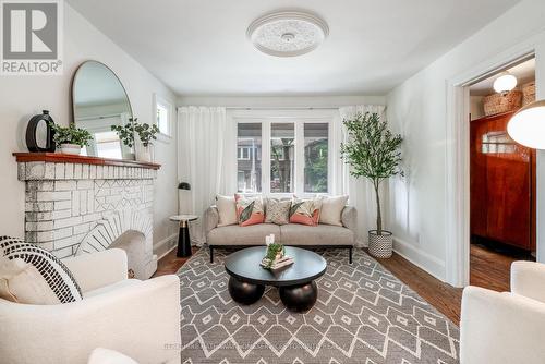 38 Kerr Road, Toronto, ON - Indoor Photo Showing Living Room