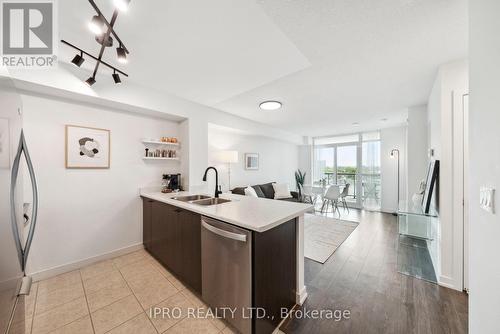 513 - 8 Trent Avenue, Toronto, ON - Indoor Photo Showing Kitchen With Double Sink