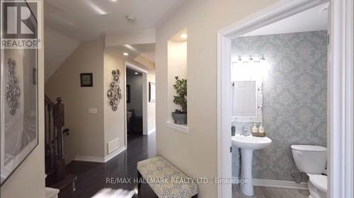 63 Buxton Lane, Clarington (Bowmanville), ON - Indoor Photo Showing Bathroom