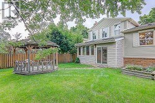 33 Longbow Square, Toronto, ON - Outdoor