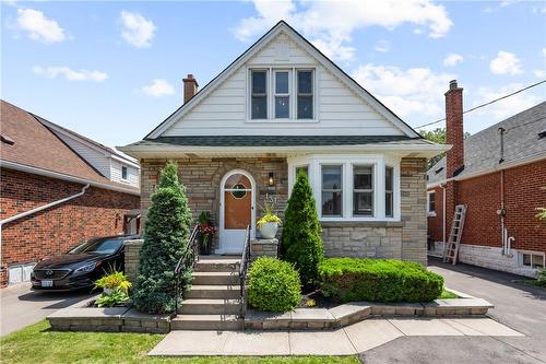 131 Rodgers Road, Hamilton, ON - Outdoor With Facade