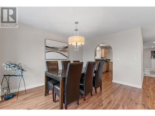 2042 Moonbeam Close, West Kelowna, BC - Indoor Photo Showing Dining Room