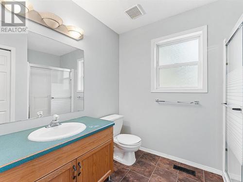 3559 Glen Eagles Court, West Kelowna, BC - Indoor Photo Showing Bathroom