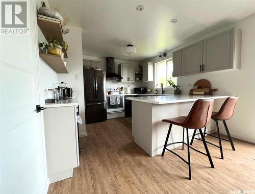 317 Alder Place, Swift Current, SK - Indoor Photo Showing Kitchen