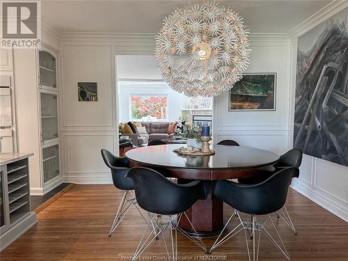 8235 Riverside Drive East, Windsor, ON - Indoor Photo Showing Dining Room