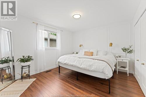4277 Canberra, Windsor, ON - Indoor Photo Showing Bedroom