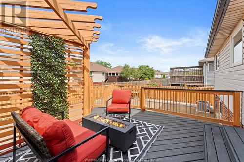 4277 Canberra, Windsor, ON - Outdoor With Deck Patio Veranda With Exterior