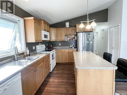 216 Centre Avenue, Meadow Lake, SK - Indoor Photo Showing Kitchen With Double Sink