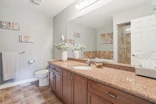 218 Plains Road E|Unit #16, Burlington, ON - Indoor Photo Showing Bathroom