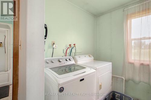 2075 Fish Lake Road, Prince Edward County, ON - Indoor Photo Showing Laundry Room