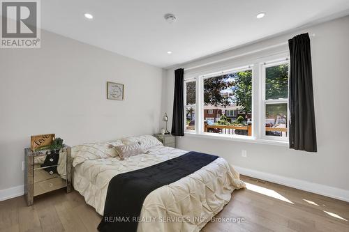 1 Athens Street, Hamilton, ON - Indoor Photo Showing Bedroom