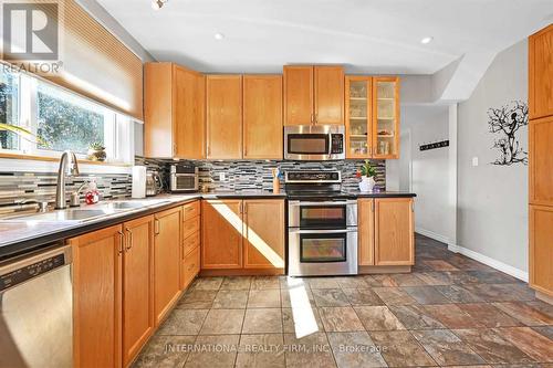 235 Millen Road, Hamilton (Stoney Creek), ON - Indoor Photo Showing Kitchen With Double Sink