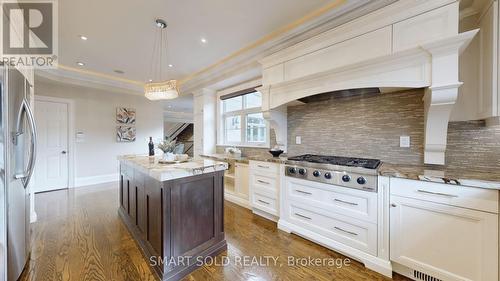 282 Melrose Street, Toronto, ON - Indoor Photo Showing Kitchen With Upgraded Kitchen