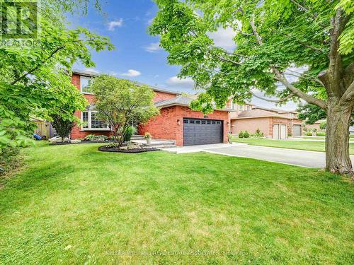 108 Warner Drive, Oakville, ON - Outdoor