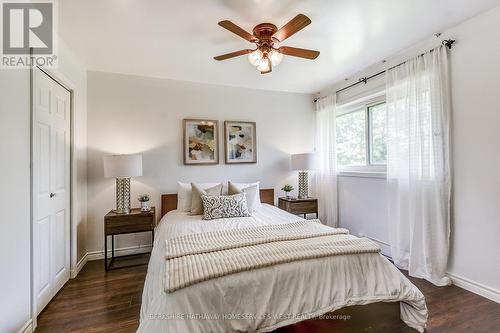 813 - 22 Tandridge Crescent, Toronto, ON - Indoor Photo Showing Bedroom