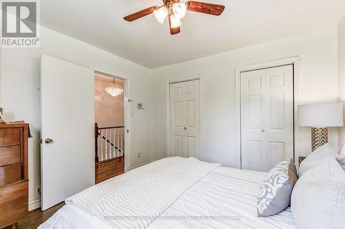 813 - 22 Tandridge Crescent, Toronto, ON - Indoor Photo Showing Bedroom