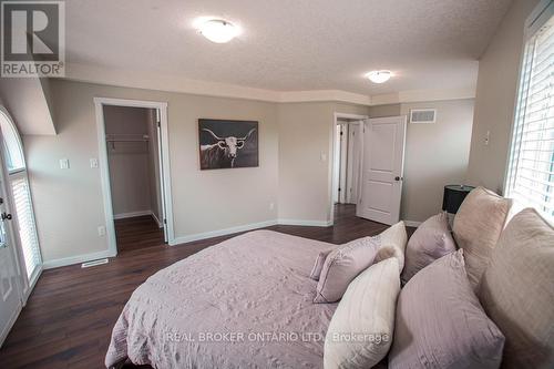 B - 489 East Avenue, Kitchener, ON - Indoor Photo Showing Bedroom