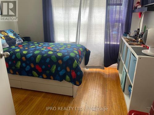 14 Brigham Court, Toronto, ON - Indoor Photo Showing Bedroom