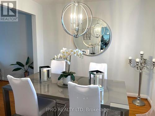 14 Brigham Court, Toronto, ON - Indoor Photo Showing Dining Room