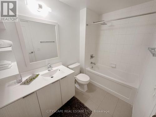 506 - 56 Annie Craig Drive, Toronto, ON - Indoor Photo Showing Bathroom