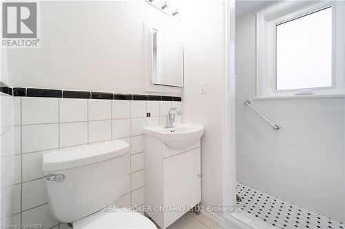 64 Florence Drive, Oakville (Old Oakville), ON - Indoor Photo Showing Bathroom