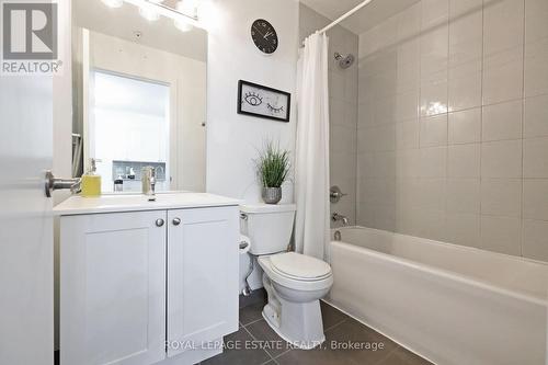 117 - 3560 St. Clair Avenue E, Toronto, ON - Indoor Photo Showing Bathroom