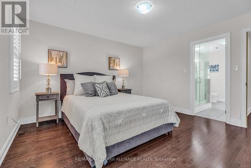 7 Stonesthrow Crescent, Uxbridge, ON - Indoor Photo Showing Bedroom