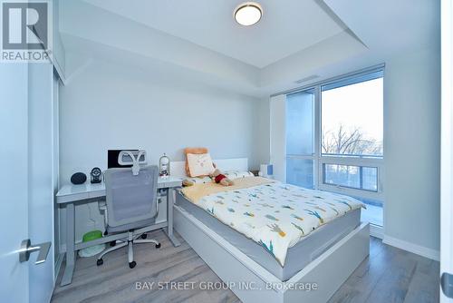 217 - 52 Forest Manor Road, Toronto, ON - Indoor Photo Showing Bedroom