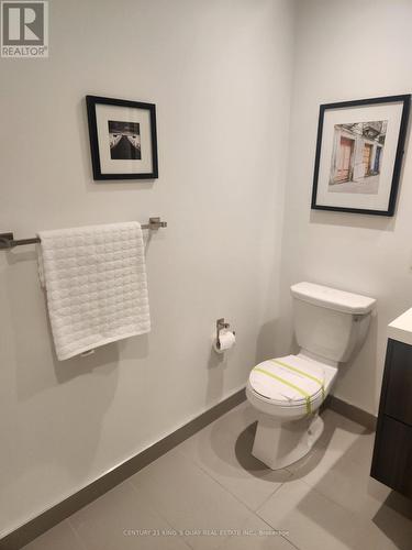 1206 - 80 Vanauley Street, Toronto, ON - Indoor Photo Showing Bathroom