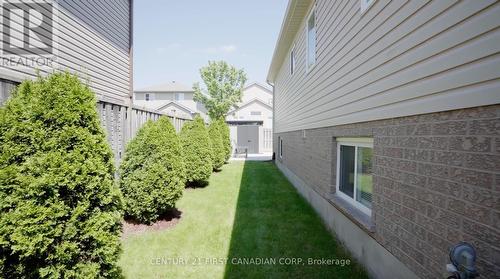 1595 Benjamin Drive, London, ON - Outdoor