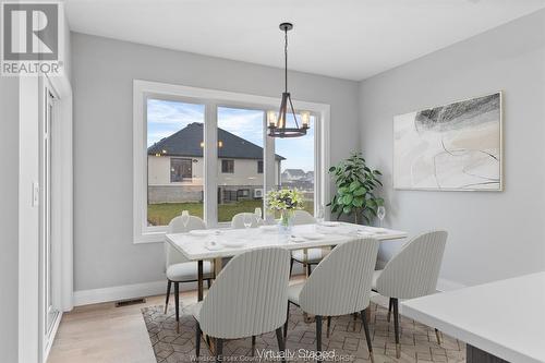 135 Valencia Drive, Chatham, ON - Indoor Photo Showing Dining Room