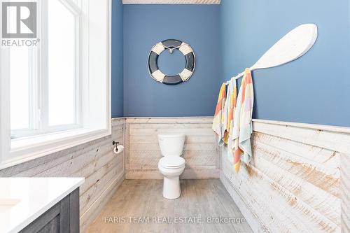 8698 Highway 12, Orillia, ON - Indoor Photo Showing Bathroom