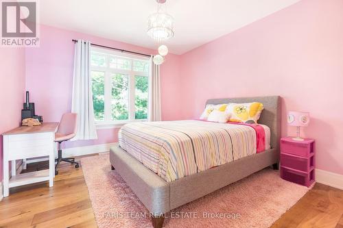 8698 Highway 12, Orillia, ON - Indoor Photo Showing Bedroom