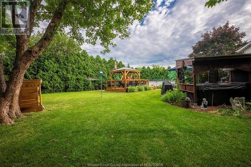 3220 Candlewood Crescent, Windsor, ON - Outdoor With Deck Patio Veranda