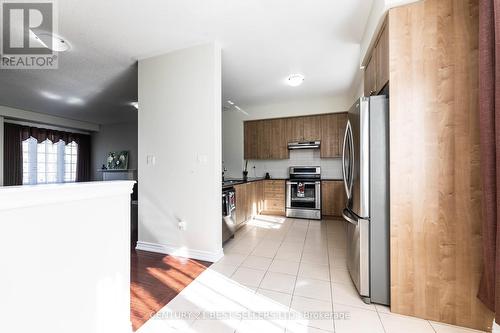 39 Pin Lane, Toronto, ON - Indoor Photo Showing Kitchen With Stainless Steel Kitchen