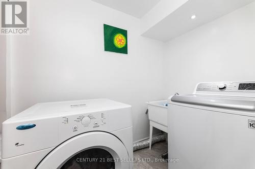 39 Pin Lane, Toronto, ON - Indoor Photo Showing Laundry Room