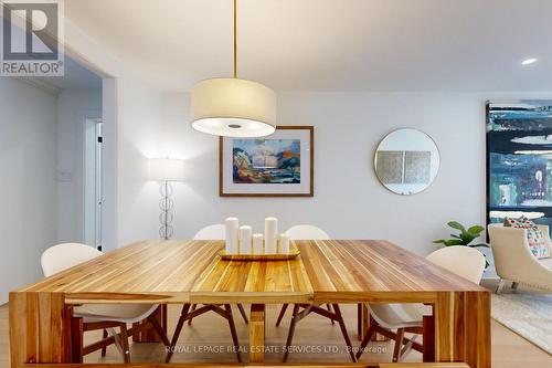 3177 Renton Road E, Burlington, ON - Indoor Photo Showing Dining Room