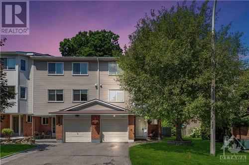 6927 Du Bois Avenue, Ottawa, ON - Outdoor With Facade