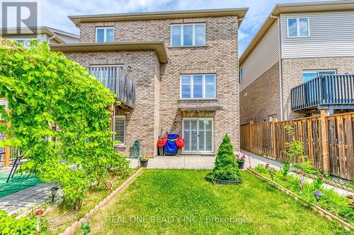 16 Edgehill Drive, Hamilton, ON 